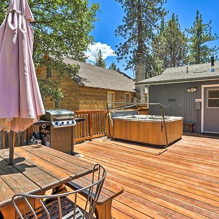 Big Bear Cabin With Deck And Hot Tub, Near Resorts! Big Bear Lake Bagian luar foto
