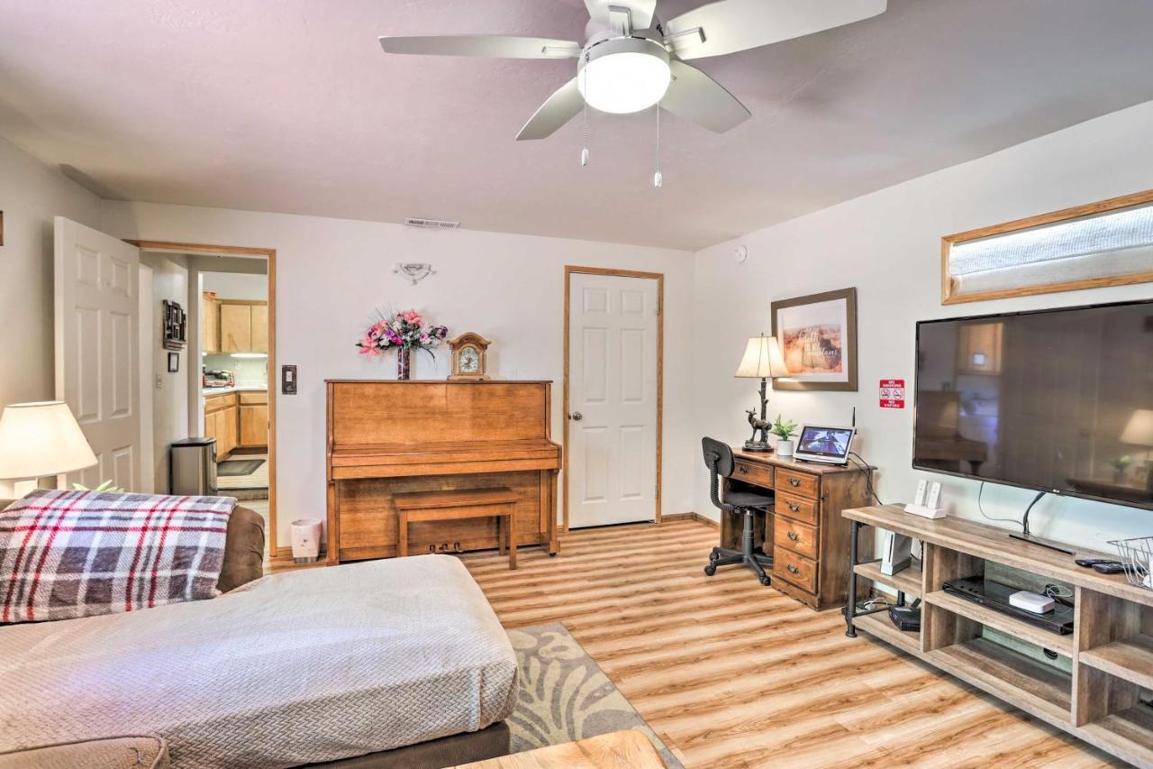 Big Bear Cabin With Deck And Hot Tub, Near Resorts! Big Bear Lake Bagian luar foto