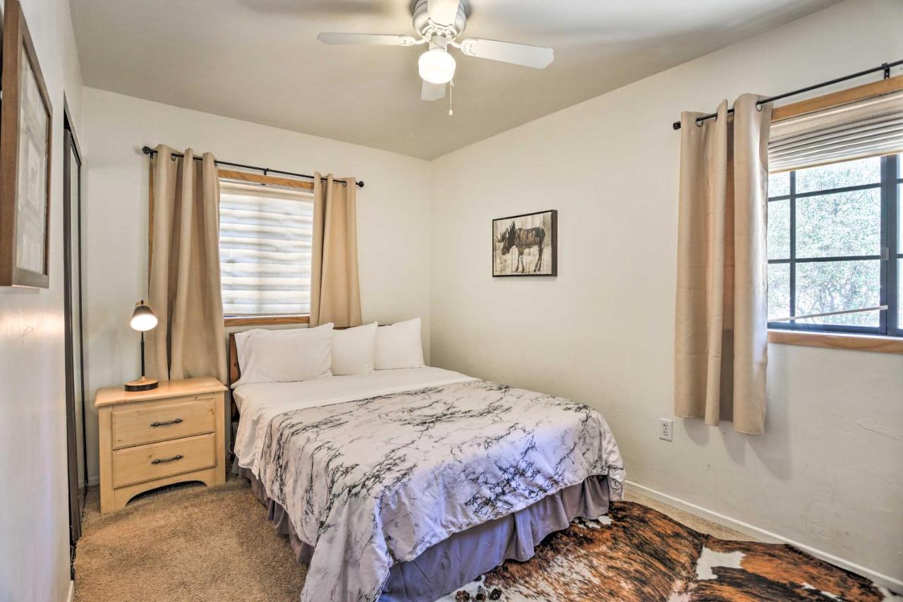 Big Bear Cabin With Deck And Hot Tub, Near Resorts! Big Bear Lake Bagian luar foto