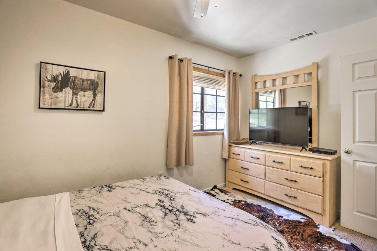 Big Bear Cabin With Deck And Hot Tub, Near Resorts! Big Bear Lake Bagian luar foto